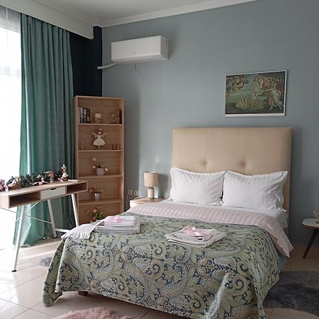 Hospitable Appartment In The Central Park, Xanthi Exterior photo
